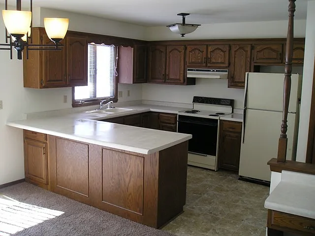 516 Kitchen_02132017