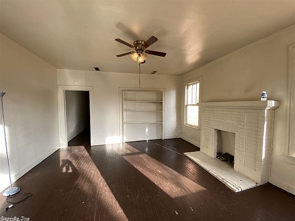 4th image of 1206 Olive St