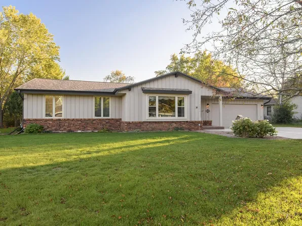 26033 Barberry LANE, Wind Lake, WI 53185