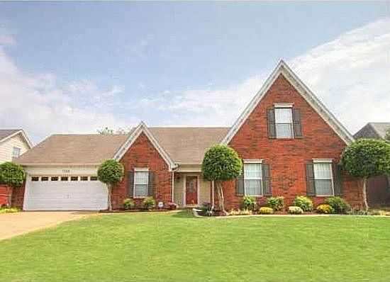 2nd image of 1386 Milestone Cres