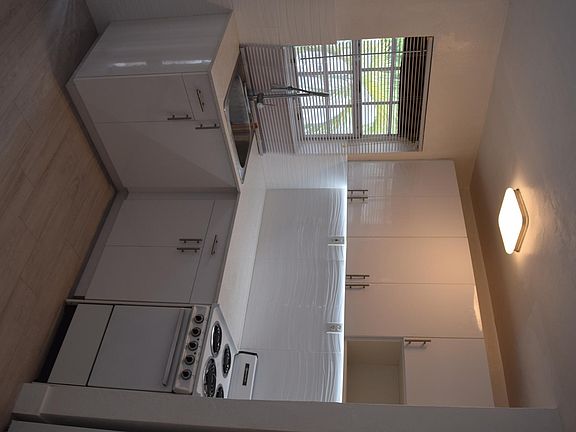 2nd image of 427 Anastasia Ave APT 17