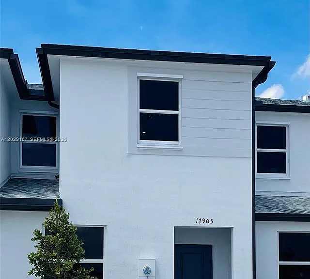 17905 SW 356th Ter — Photo 1