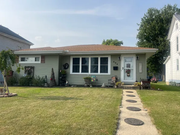 604 Cass St, Wapakoneta, OH 45895