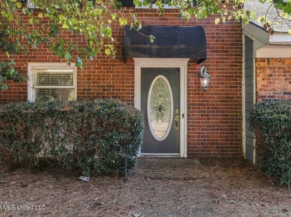 5028 Harling Pl, Jackson, MS 39211