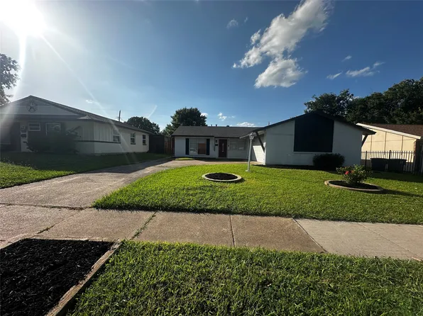 4111 Mehalia Dr, Dallas, TX 75241