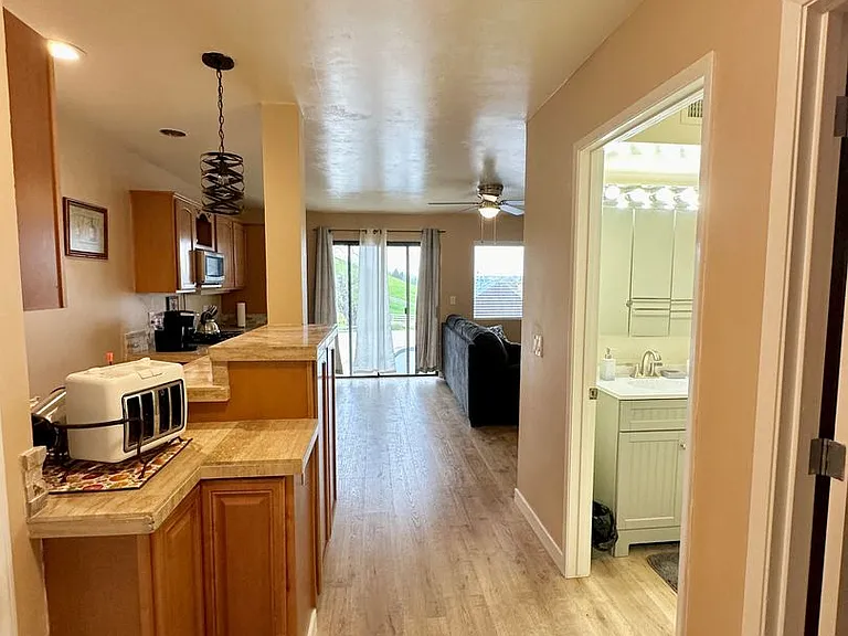 802 Vista Grande St — Photo 3