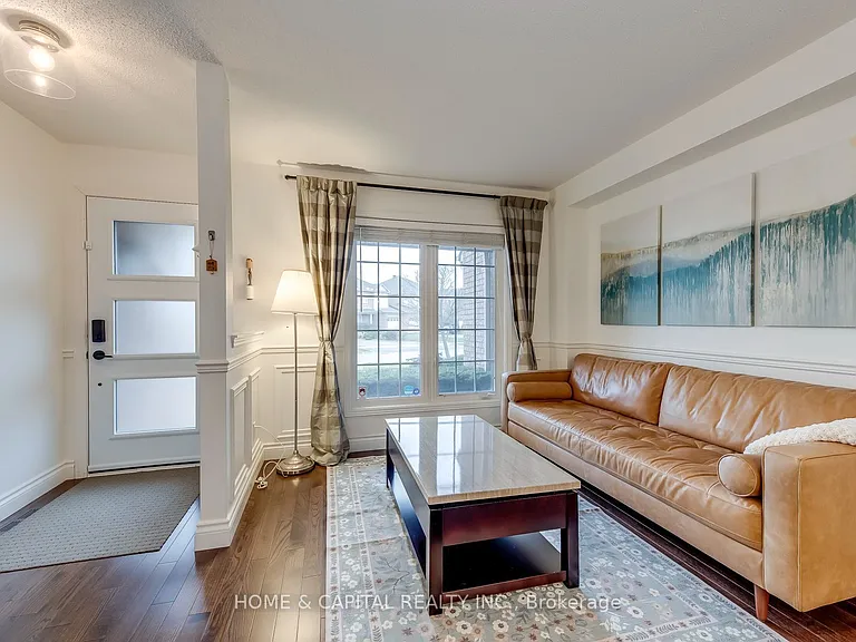 2287 Kingfisher Ct — Photo 4