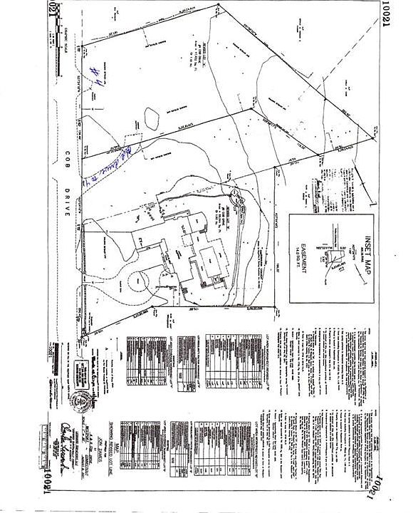 2nd image of 4 Cob Dr