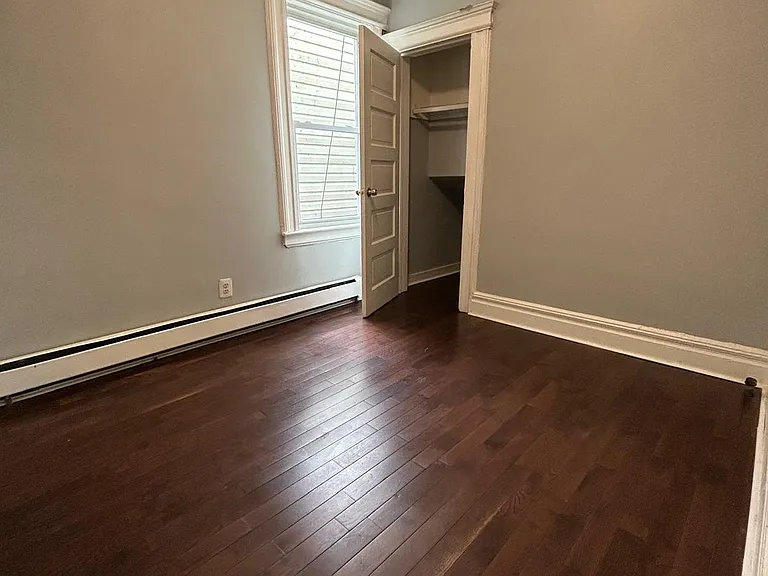 253 Amherst St #1 — Photo 3