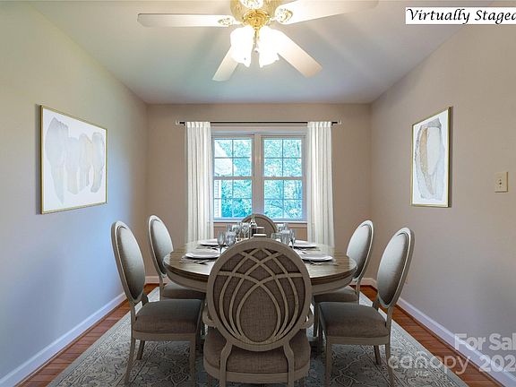 4th image of 1013 Turnberry St NE #39