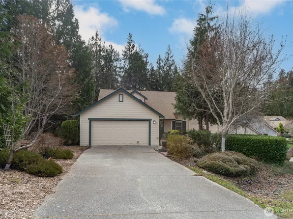 15 Leighbrook Lane, Port Ludlow, WA 98365