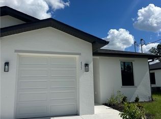 453 Bell Blvd S, Lehigh Acres, FL 33974