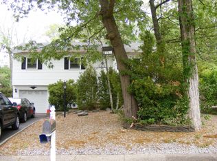 3 Dauphin Ct, Toms River, NJ 08753