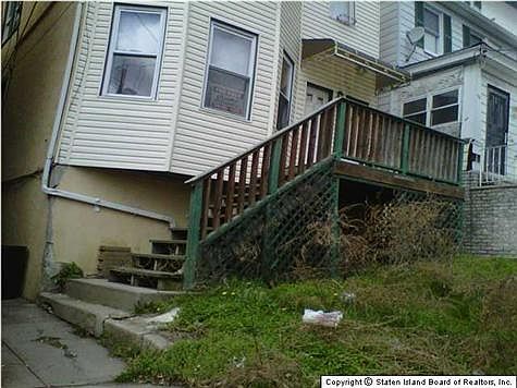 5th image of 98 Sherman Ave