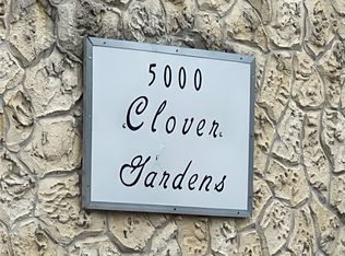 5000 NW 36th St APT 409, Lauderdale Lakes, FL 33319