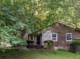 4039 Tanglewood Rd, Snellville, GA 30039