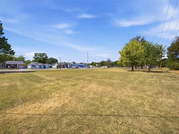 903 E Wyandotte Ave, McAlester, OK 74501