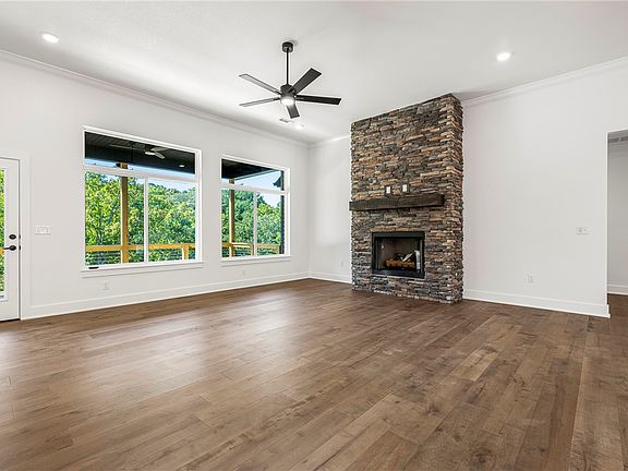 4th image of 3 Twyford Ln