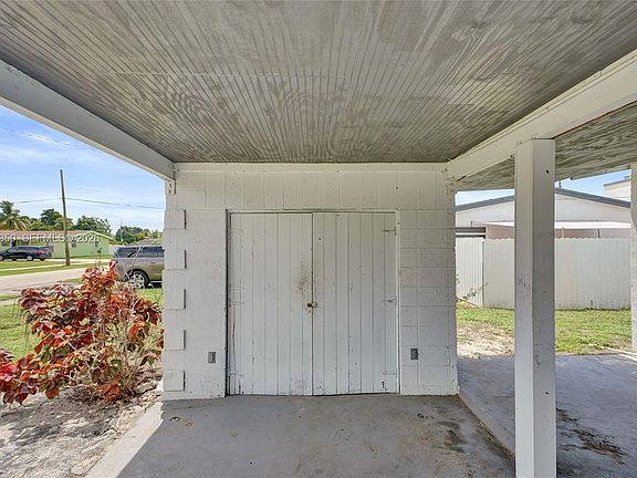3rd image of 19620 NW 6th Ct