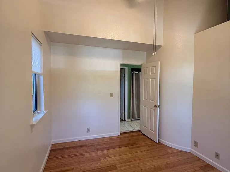 8121 1/2 El Rancho Dr — Photo 19