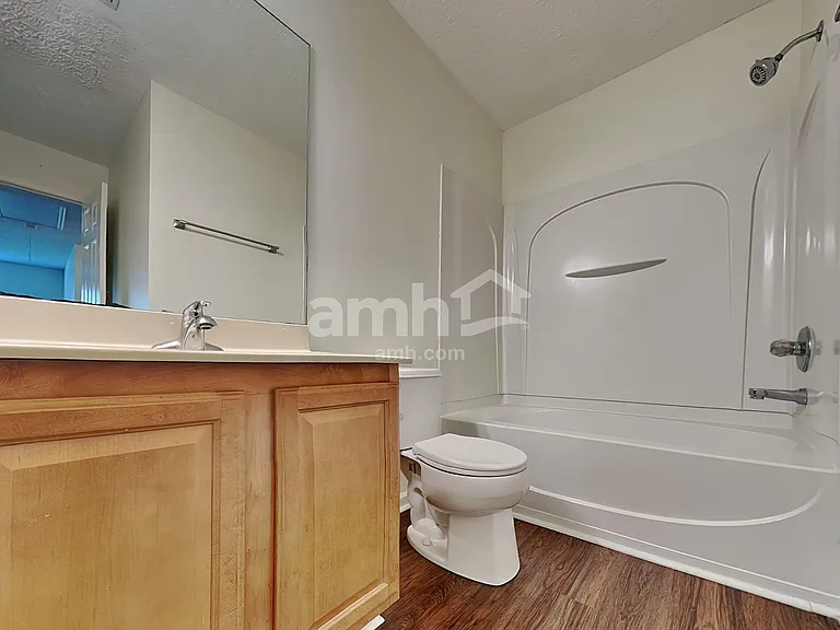 2641 Farmstead Ct — Photo 15