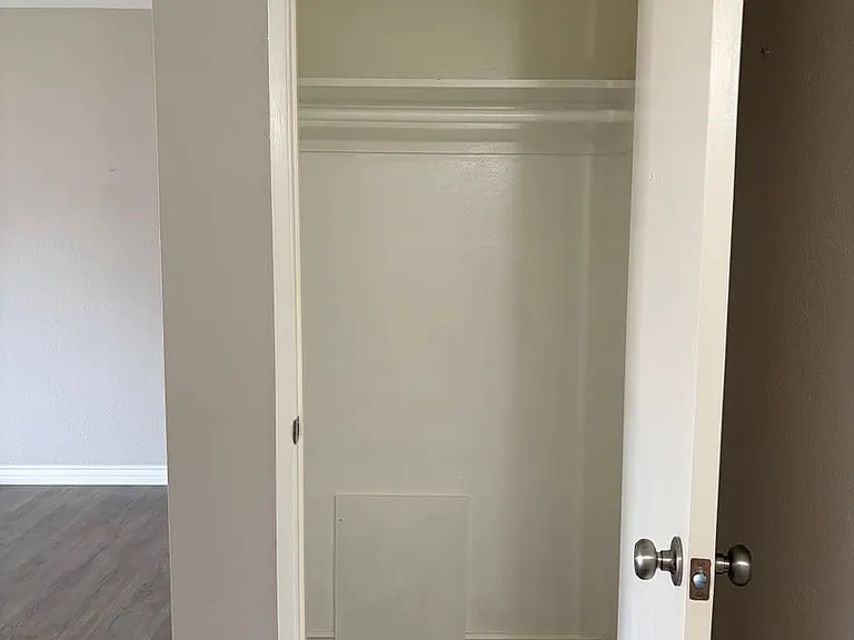 4301 Skye Dr — Photo 10