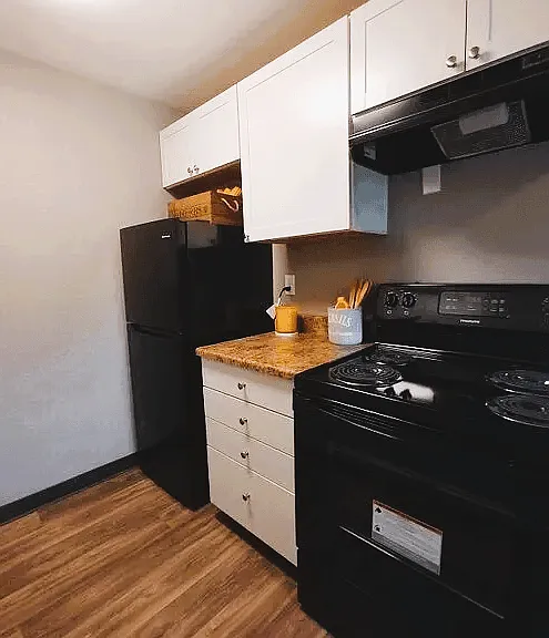 Riverbend Terrace Apartments — Photo 14
