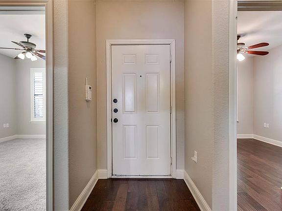 4th image of 2120 Portofino Dr