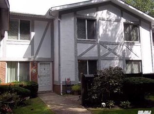 268 Birchwood Rd, Medford, NY 11763