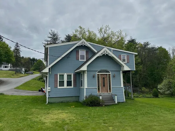 882 Hoosick Road, Troy, NY 12180
