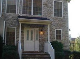 11 Lackland Ave, Piscataway, NJ 08854