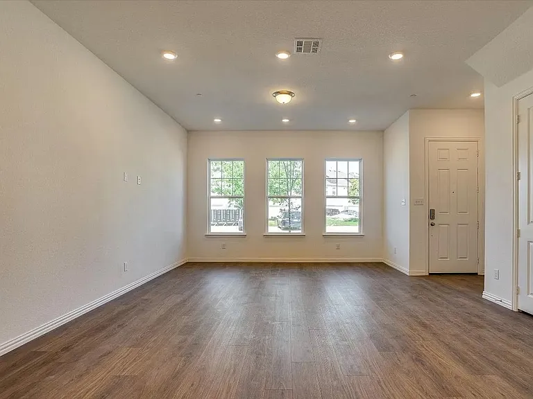 9935 Schramm St — Photo 20