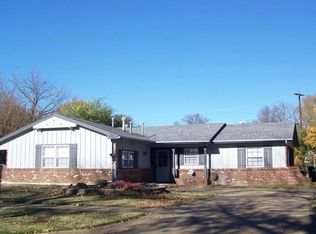 200 Lenox Dr, Muskogee, OK 74403