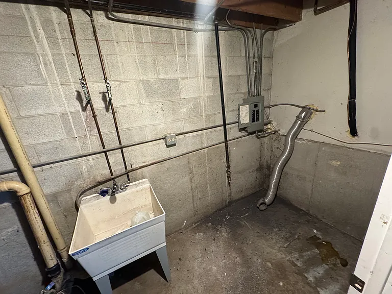21778 Carol Ave — Photo 17