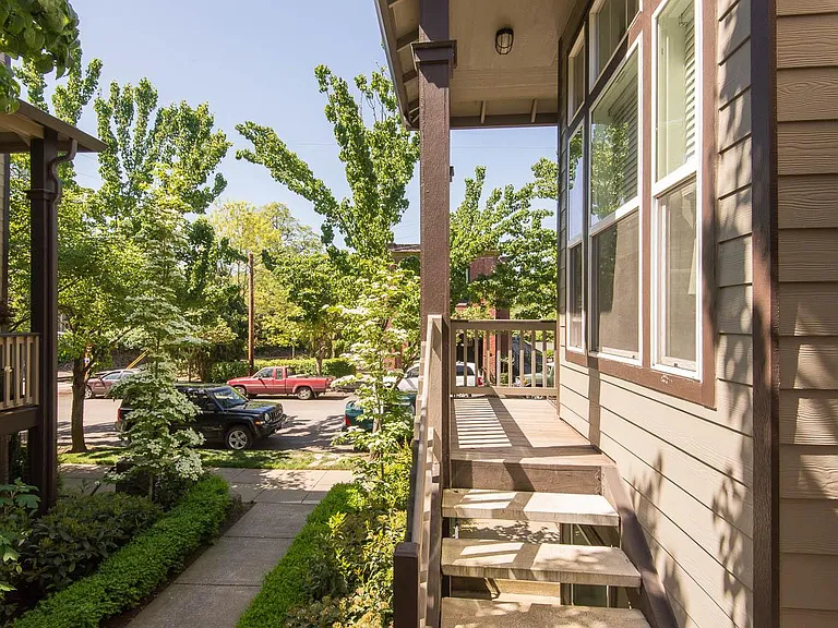 8808 SE 11th Ave — Photo 23