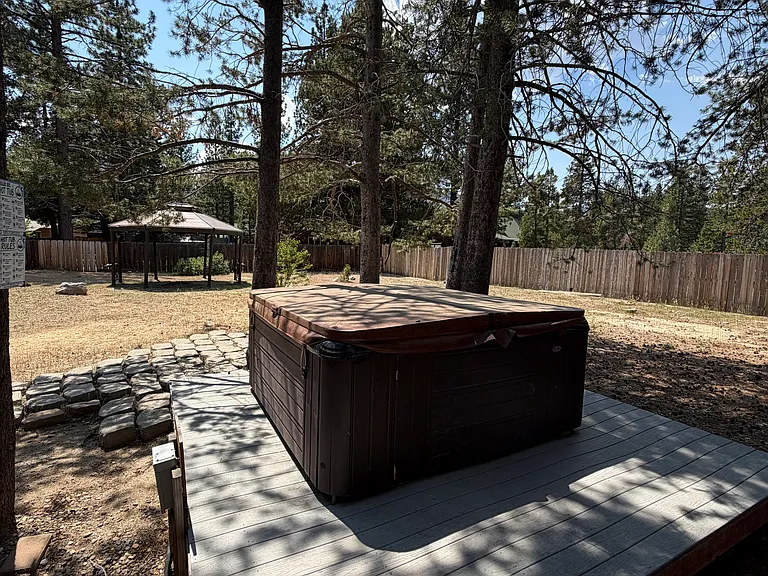 1060 Cheyenne Dr — Photo 13