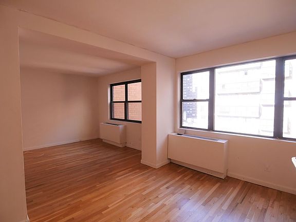 4th image of 225 E 85th St APT 1005
