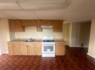 1374 Whalley Ave #B, New Haven, CT 06515