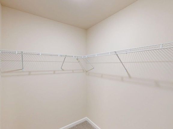 4th image of 304 Sandy Springs Drive