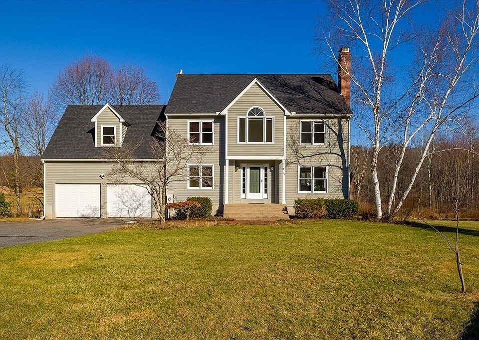 99 Walnut St, Shrewsbury, MA 01545 | Zillow