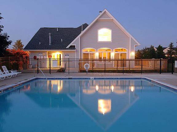 3rd image of 5501 Cambridge Club Cir #25107