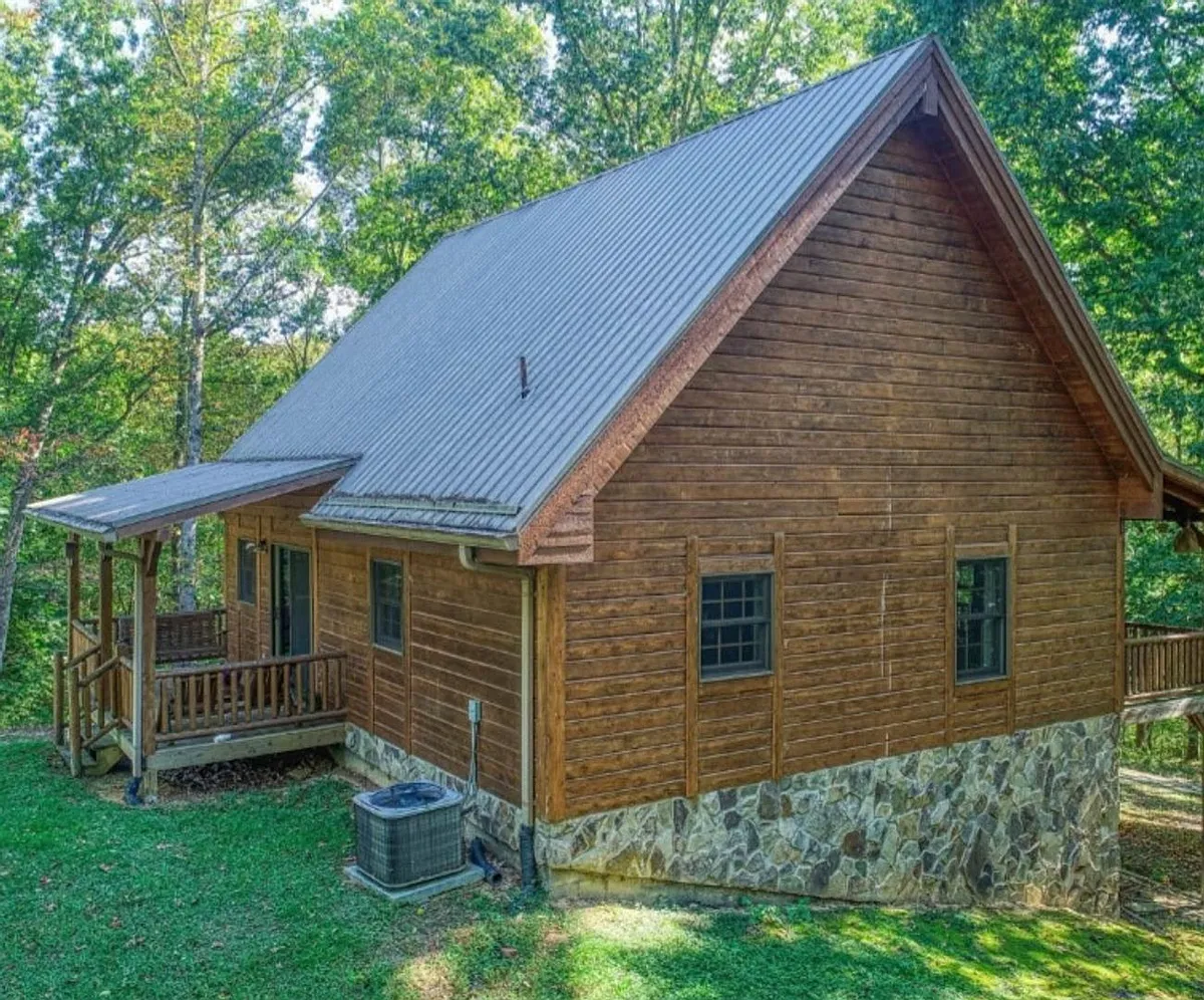 Building Photo - 193 Williams Ln