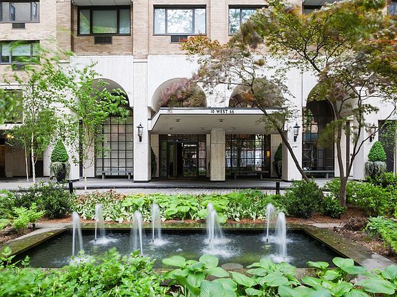 5th image of 5 W 65th St #14A