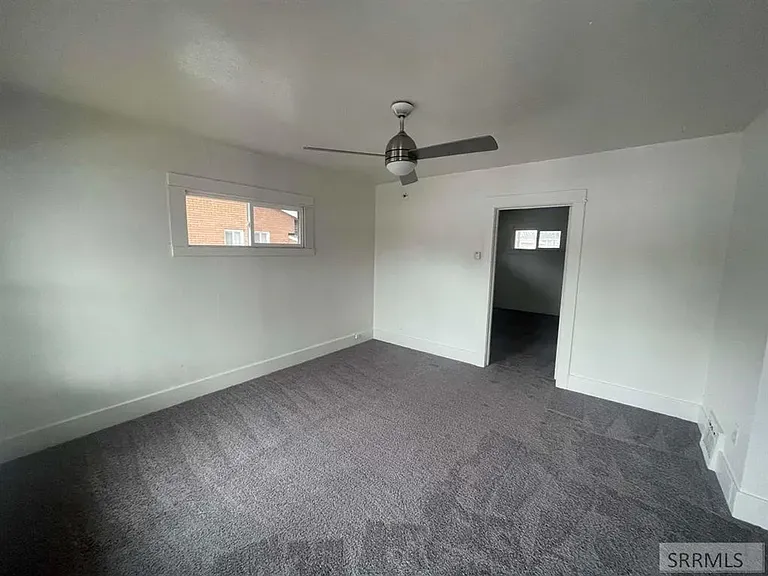 720-730 W Benton St — Photo 10