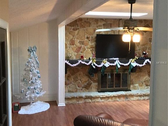 4th image of 2202 S Waterman Dr