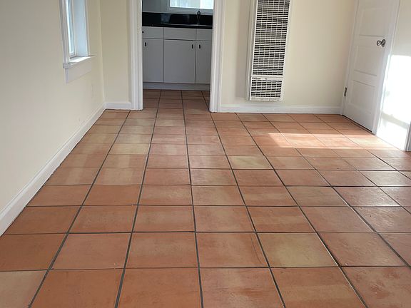 4th image of 3278-84 Casitas Ave #3284