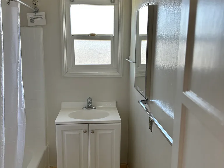 506 W Riggin St #1/2 — Photo 9