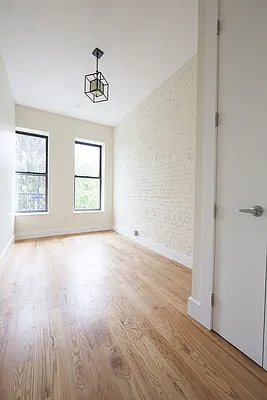 Rented by Brooklyn Group | media 17