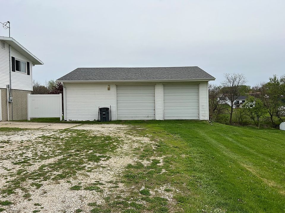 904 Guthrie St, Adair, IA 50002 Zillow
