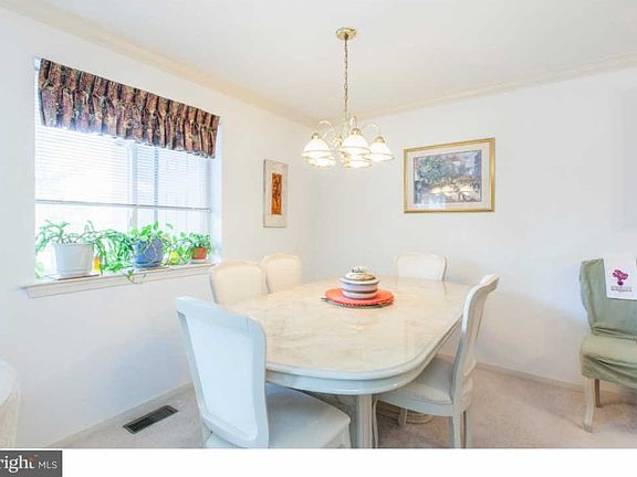 4th image of 307 Paoli Pointe Dr #307L